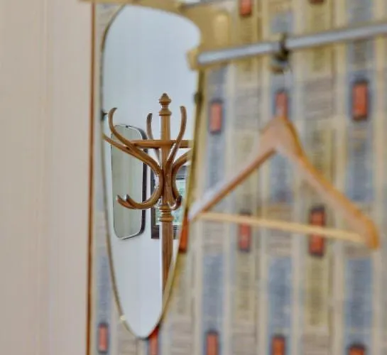 Beautiful Flat Next To Karlskirche * Viena
